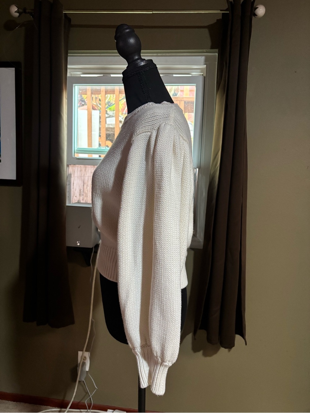 Heidi Merrick Dutchess Cream Sweater - Picture 4 of 12